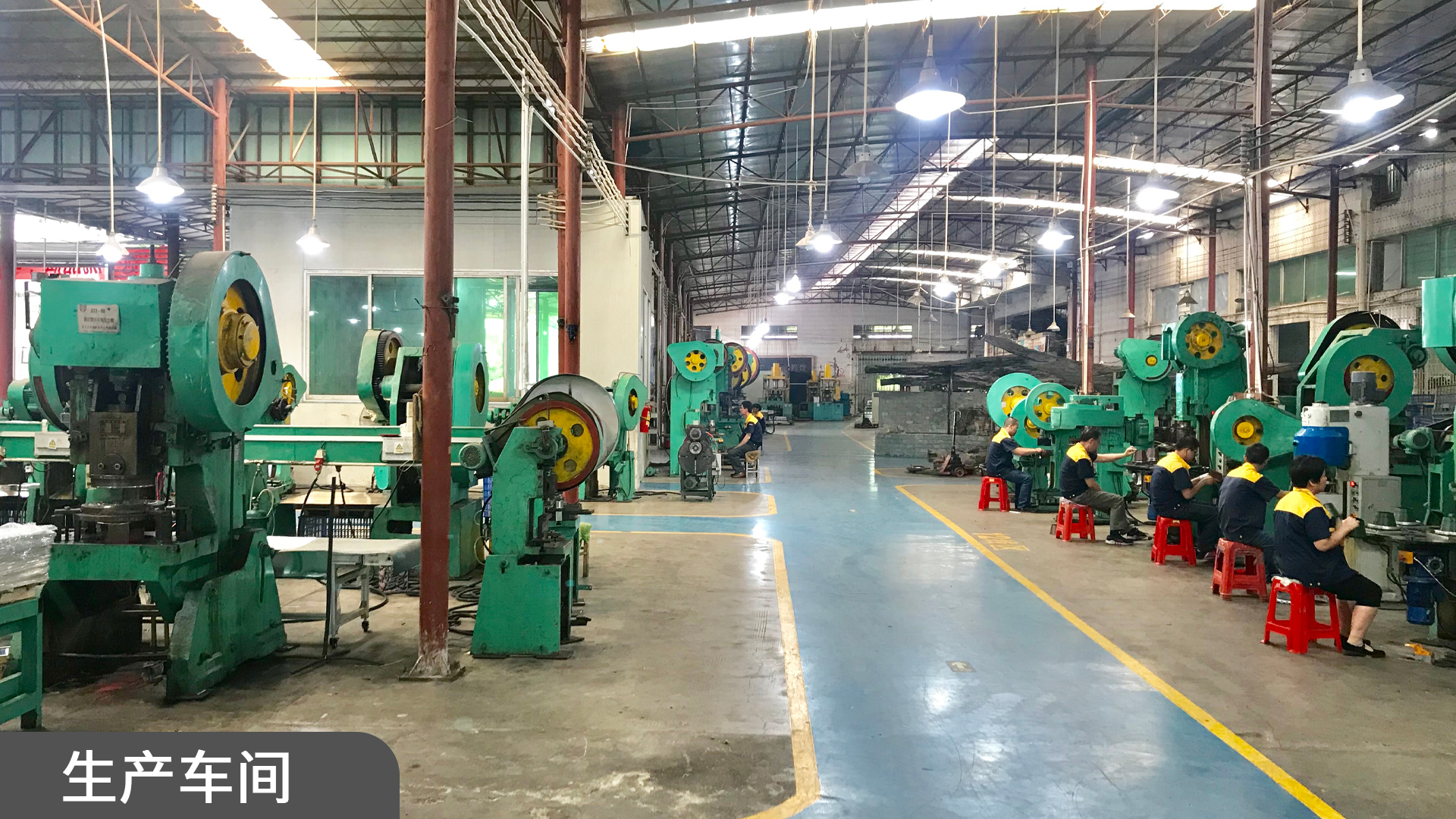 联发五金制罐冲压车间生产线